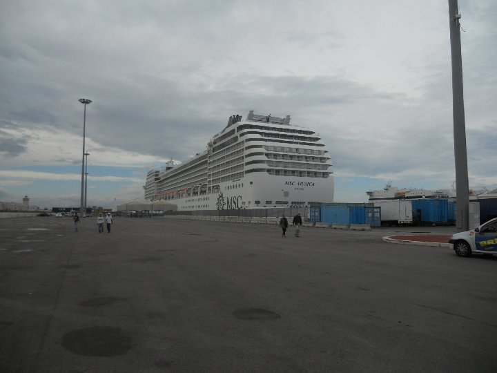 MSC Musica au port de bari